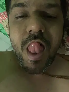hotcuteguy_xxx1 webcam