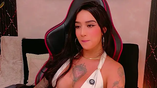EmmyEvans1 webcam