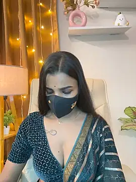 its_ur_flora live cam on StripChat