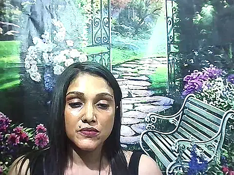 IndianSexyLady20 live cam on StripChat