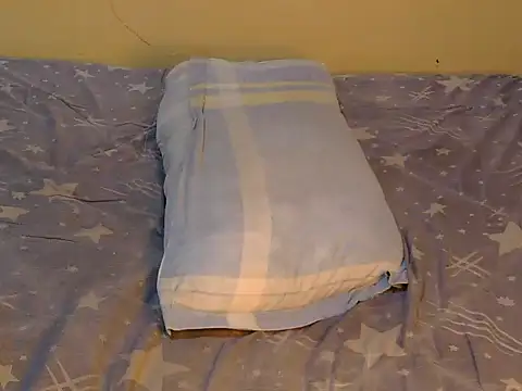 Trize1 live cam on StripChat