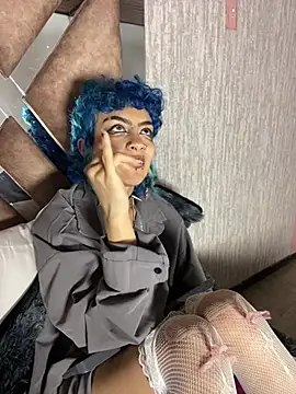 Rithsy_Core live cam on StripChat