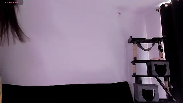 Anniewine_