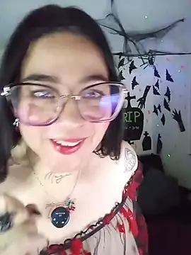Lilithnath777 live cam on StripChat