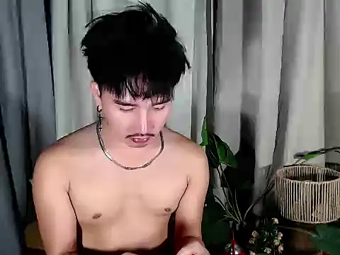 Bhemore24 live cam on StripChat