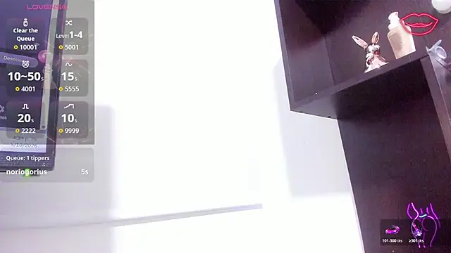 candy_rogeers live cam on StripChat