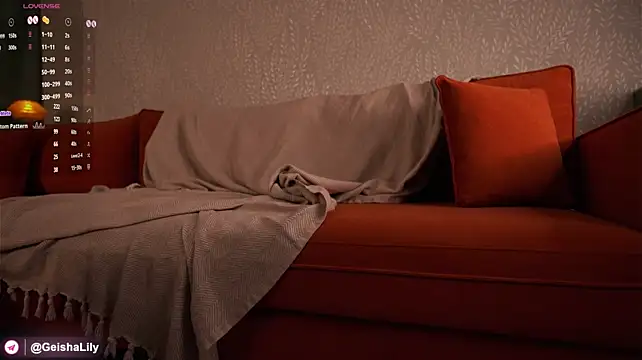 LoraDevon live cam preview