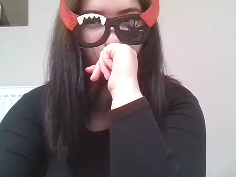 Lorvanne live cam preview