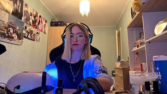 SoniaKotts webcam