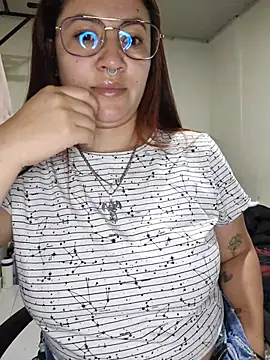 samm_curvy webcam