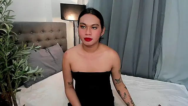 asianhugecockjulia webcam