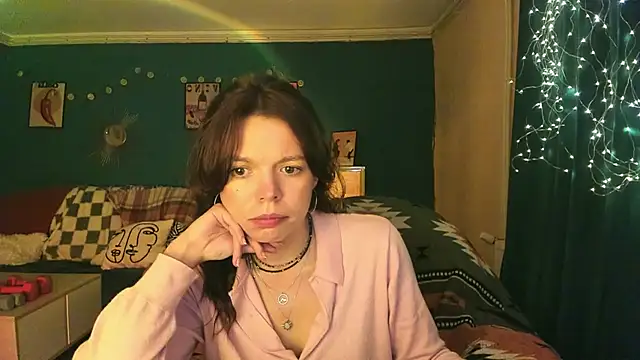 ClancyMorissey live cam on StripChat