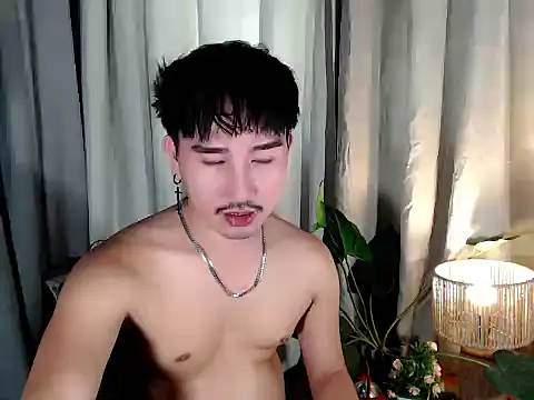 Bhemore24 live cam on StripChat