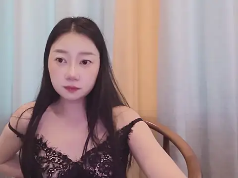 LunaAmy live cam on StripChat