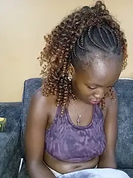queenpee254 webcam