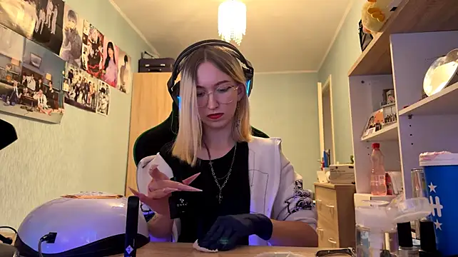 SoniaKotts webcam