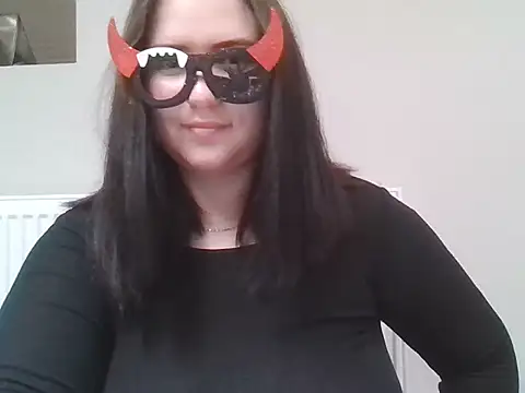 Lorvanne live cam preview