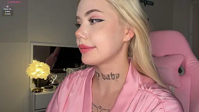 hanna_cry_baby