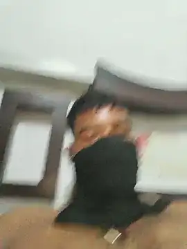 rajkum2356 live cam on StripChat