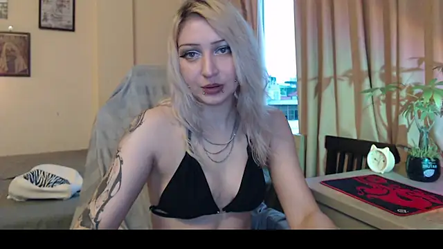 Emily_hardcore