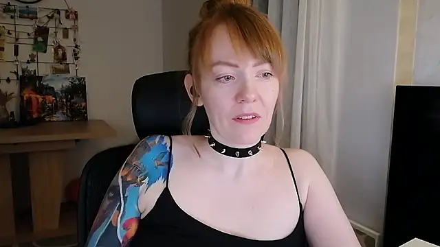Aurora_Velvett_ live cam preview