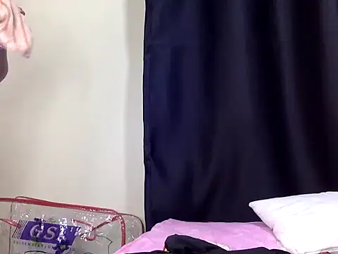 Playfulebony live sex cam