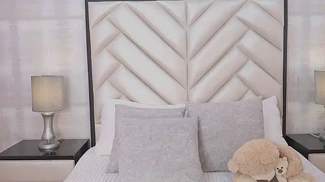 KikiiLove webcam