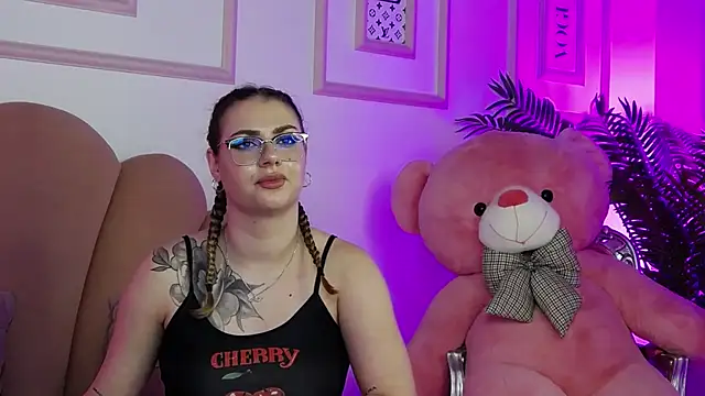 Abby__White