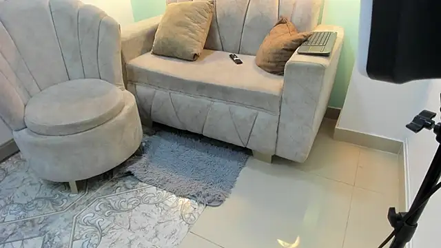 Nico_cum18
