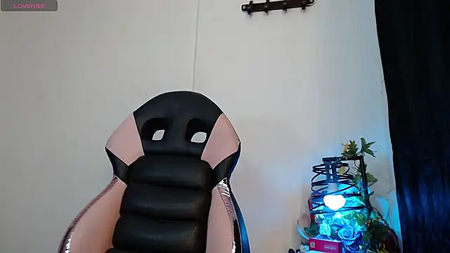 jones_cassie live cam preview