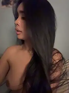 PrettyYoungHugeCockTS