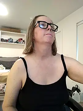 SweetandNaughty1 live cam preview