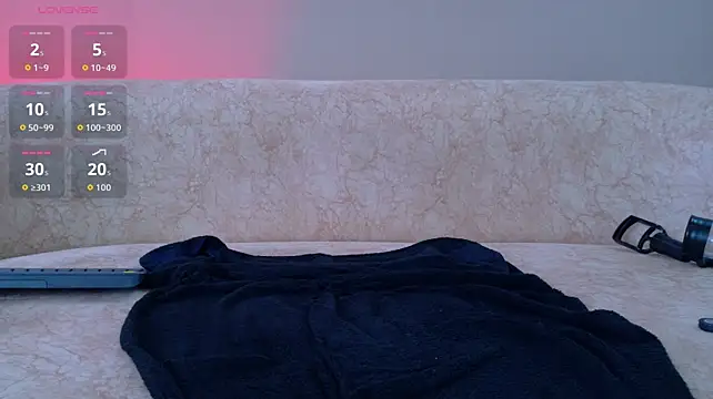 Petesevans live cam on StripChat