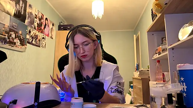 SoniaKotts webcam