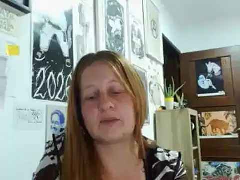 ViioletaMora live cam on StripChat
