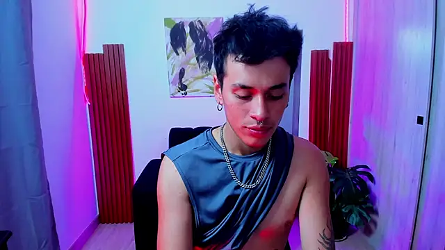 axcel-smith live cam on StripChat
