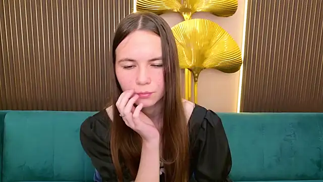 Thalia_Croft webcam