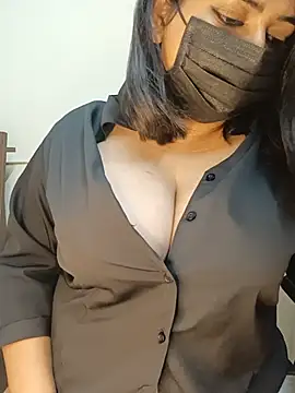 Miss--Saniya live cam on StripChat