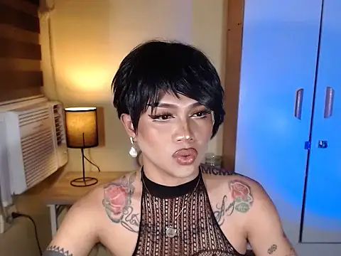 DazzlingroseHorsecock live cam on StripChat