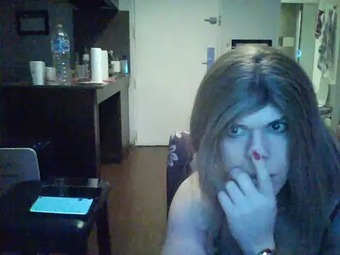 cuttiepie2005 live cam on StripChat