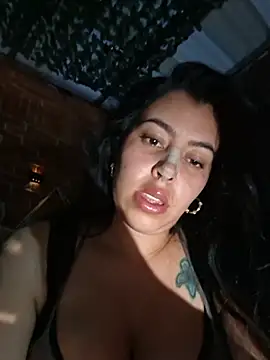 Luianna live sex cam