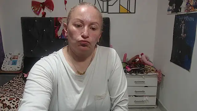 emperabigbootybigass