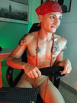 diego_jones (M young) - pre cum show