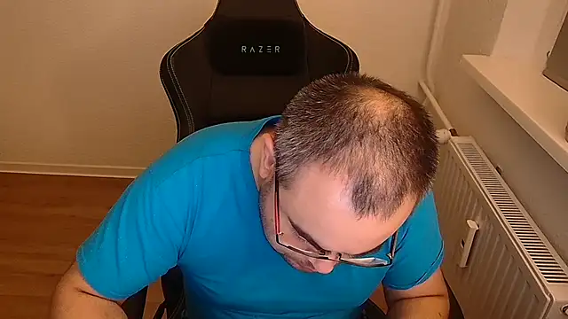 Latexboy893
