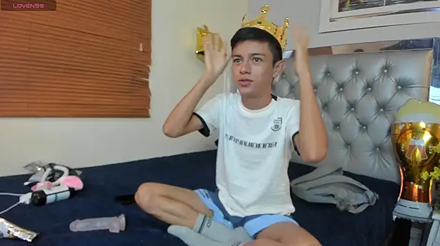 fem_danny7 live sex cam