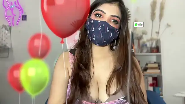 Fantastic_ruby live cam on StripChat