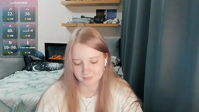 Alyaley live cam on StripChat