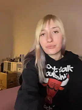 SonjaPrivat69_ live cam on StripChat