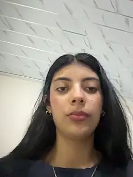 Baby_Niels live cam on StripChat