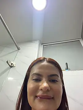 Irina_Velvett webcam
